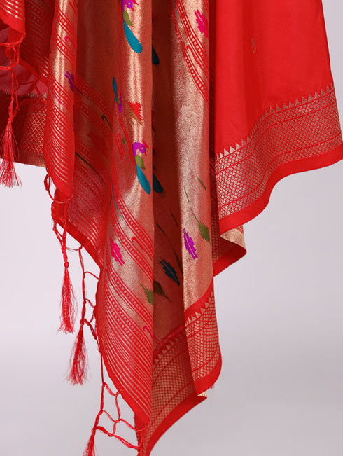 Weaving Zari Work Jacquard Silk With Paithani Dupatta